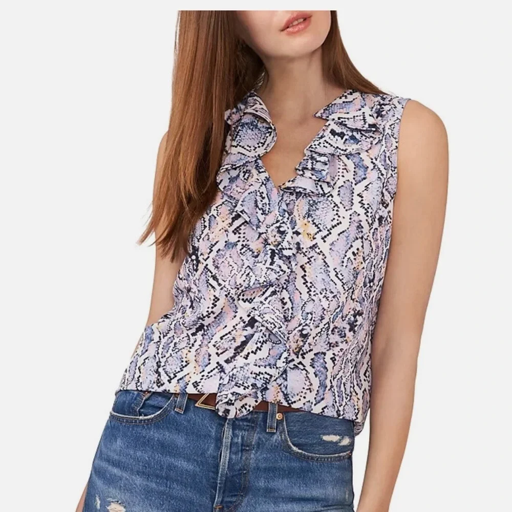 Vince Camuto Snake Print Ruffled Top Womens Size XS NWT - Picture 9 of 10